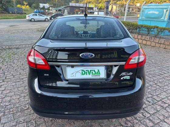 FORD FIESTA 1.6 SE SEDAN 16V FLEX 4P MANUAL